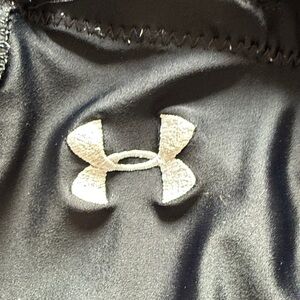 Under Armour Black Youth XL football pants